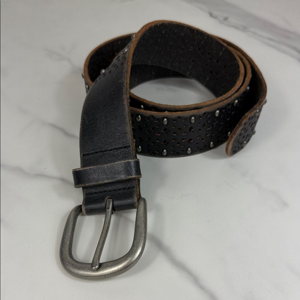 Black Leather Studded Cutout Belt Silver Buckle Women’s Size S - Picture 2 of 8